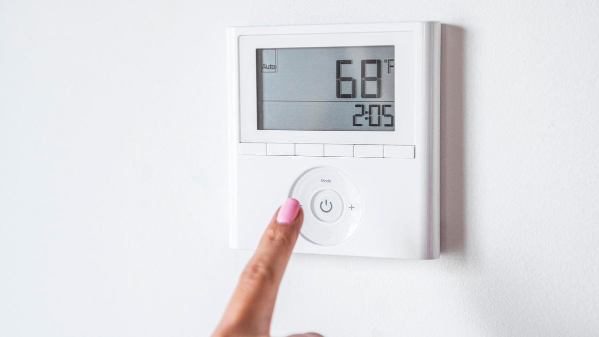 Stay Toasty This Winter by Finding Your Thermostat’s Sweet Spot