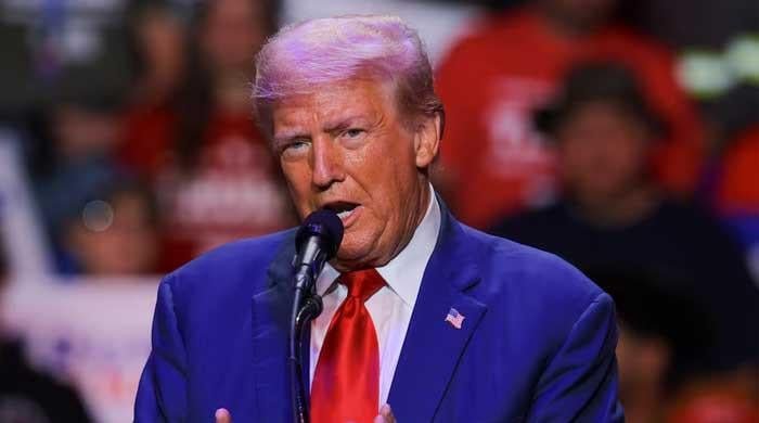 Trump vows sweeping tariffs against China, Canada,…