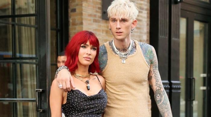 Machine Gun Kelly isolates himself as Megan Fox ge…