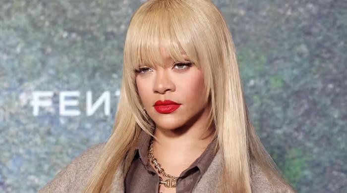 Rihanna dishes on her glamorous look amid engageme…