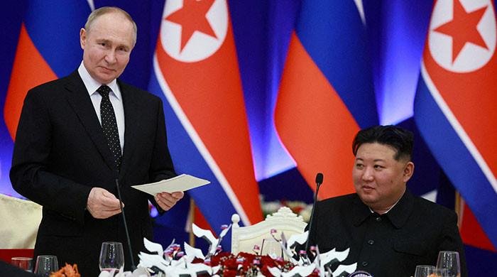 North Korea’s Kim Jong Un defends RussiaR…