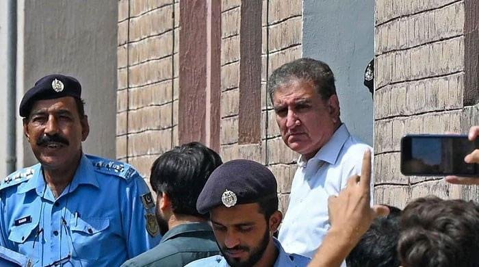 Jailed Qureshi warns against ‘crushing PTI&#…