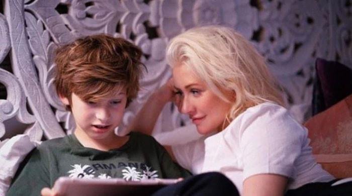 Christina Aguilera allows free hand to kids in her…