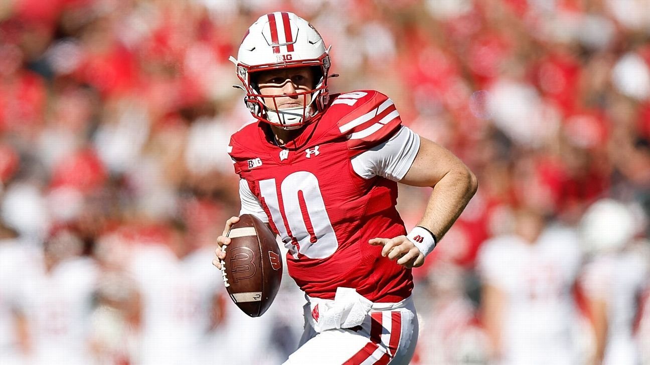 Source – Wisconsin QB Tyler Van Dyke entering transfer portal Source – Wisconsin QB Tyler Van Dyke entering transfer portal
