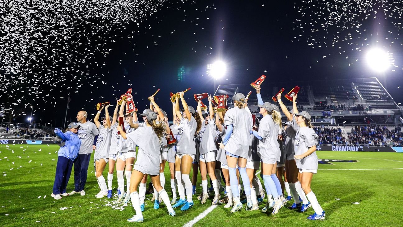 North Carolina beats Wake Forest to win Women’s College Cup North Carolina beats Wake Forest to win Women’s College Cup
