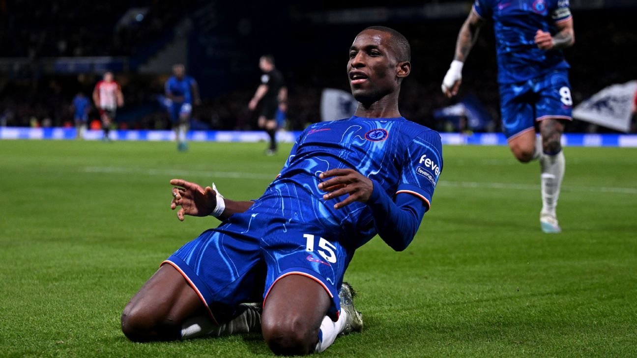 Chelsea the weekend’s big winners as Europe’s giants stumble