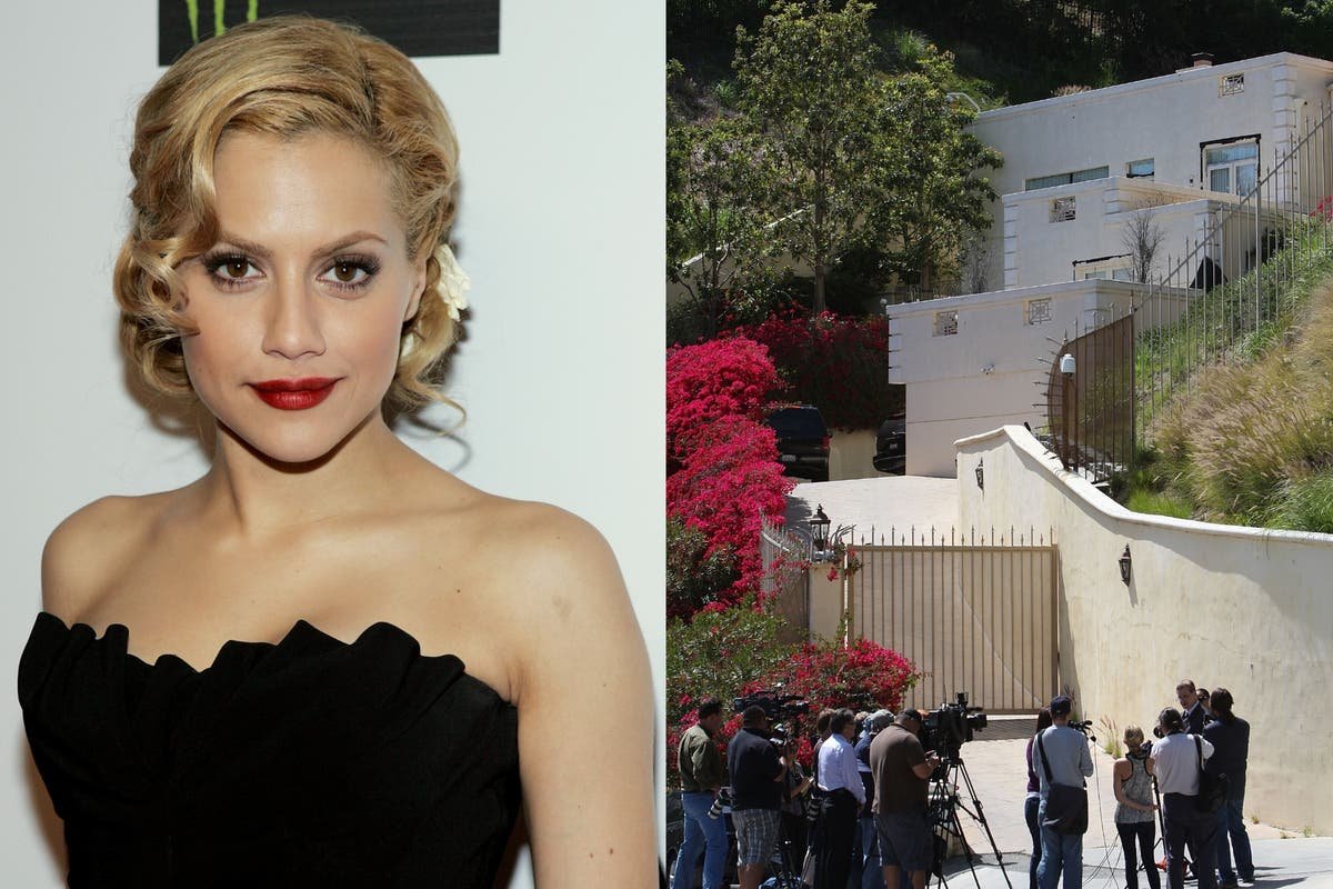 Hollywood home where Brittany Murphy died and Britney Spears encountered ‘bad spirits’ on the market for m Hollywood home where Brittany Murphy died and Britney Spears encountered ‘bad spirits’ on the market for m