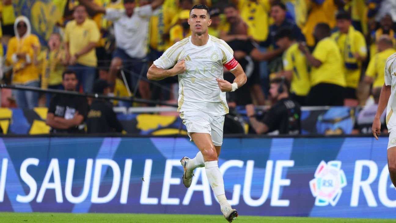 Transfer rumors, news: Cristiano Ronaldo open to Al Nassr exit Transfer rumors, news: Cristiano Ronaldo open to Al Nassr exit