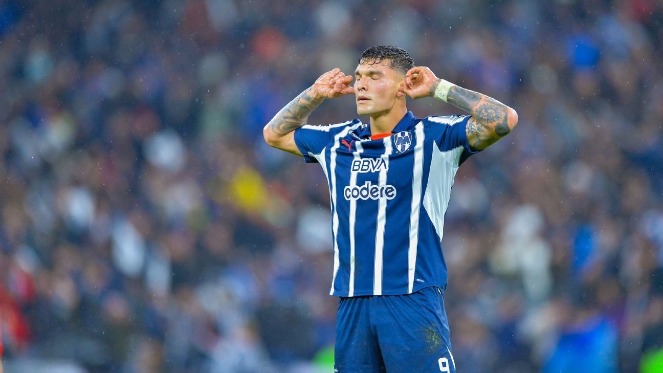 United States forward Vázquez leaving Monterrey – sources