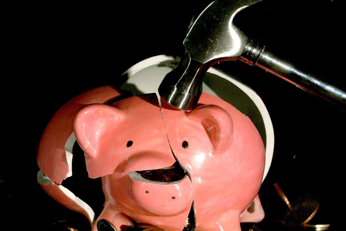Annual jump of 25% in personal insolvencies in Eng…