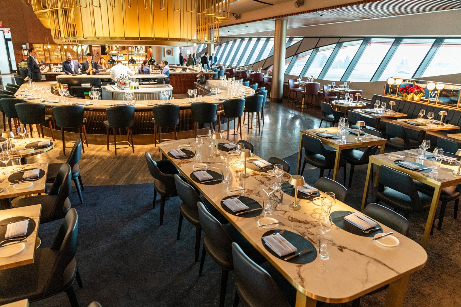 Delta to open Boston Delta One Lounge with unique …