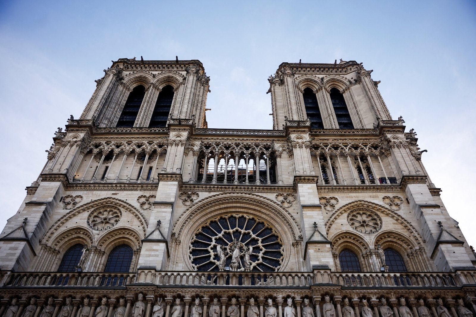 Notre Dame Cathedral reopens following 5-year rest…