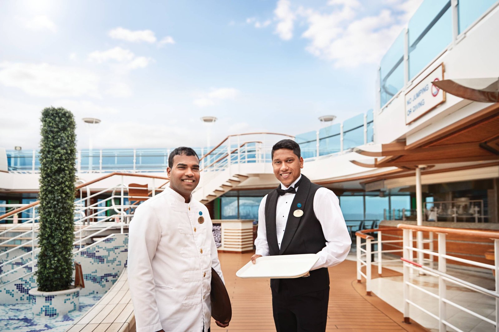 7 people you should always tip during your cruise