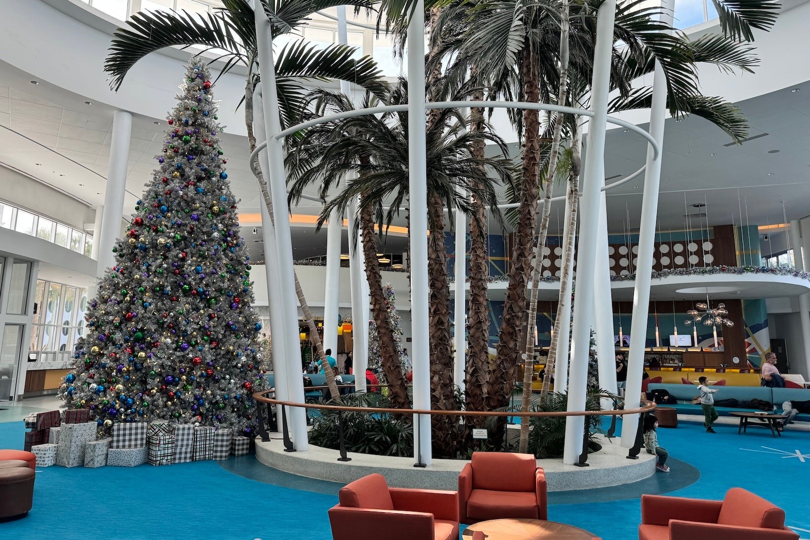 Why you should skip hosting for the holidays and go to a hotel Why you should skip hosting for the holidays and go to a hotel