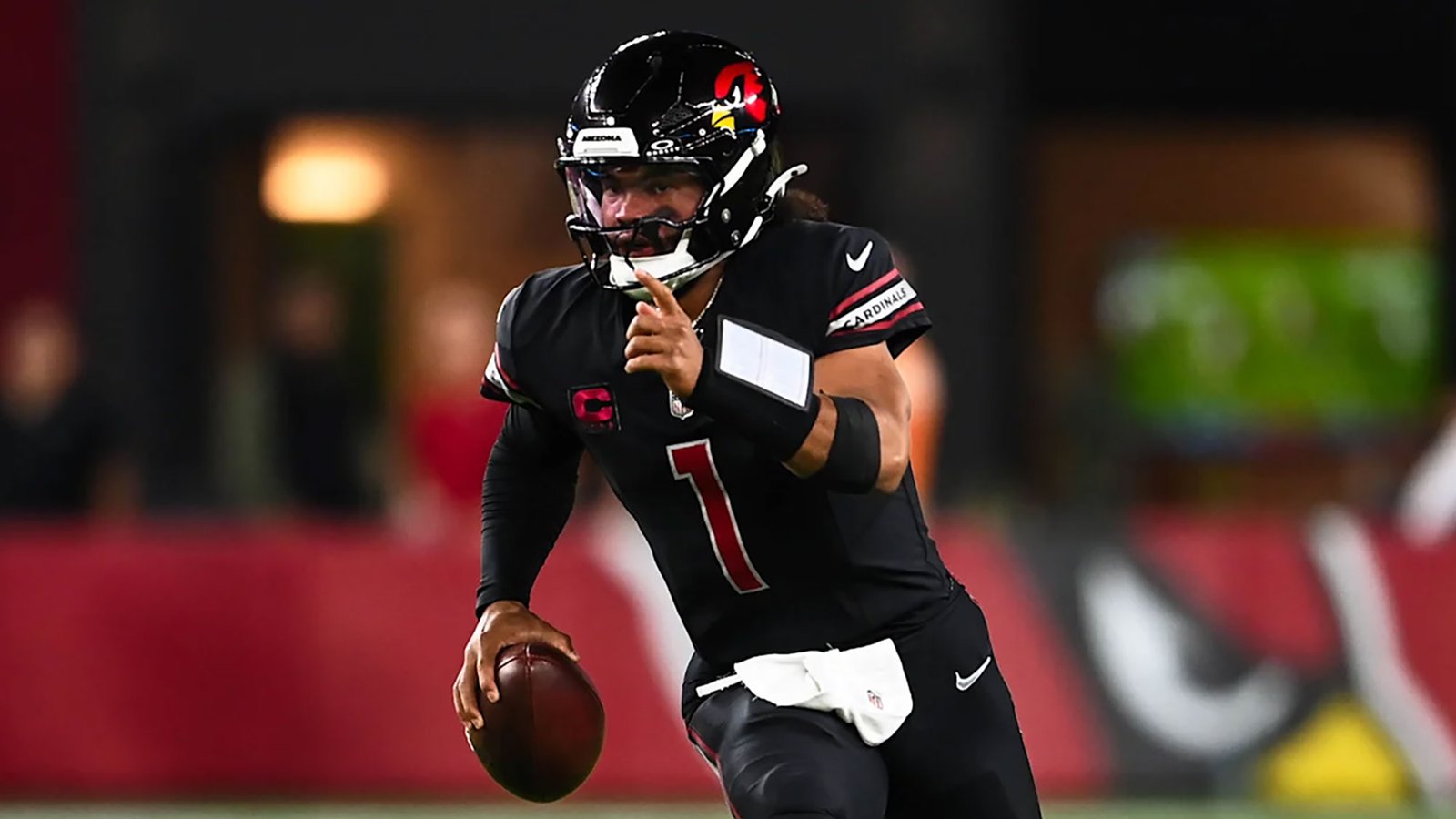 Cardinals Wearing All-Black Uniforms, Titans Break…