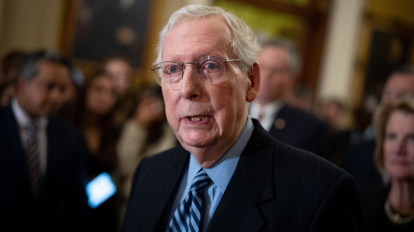 McConnell warns RFK Jr. to steer clear of the poli…