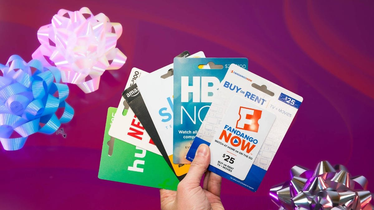 28 Amazing Gift Cards for Everyone on Your Holiday List