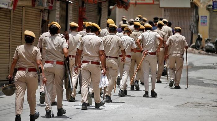 Indian police arrest seven for breaking into Bangl…