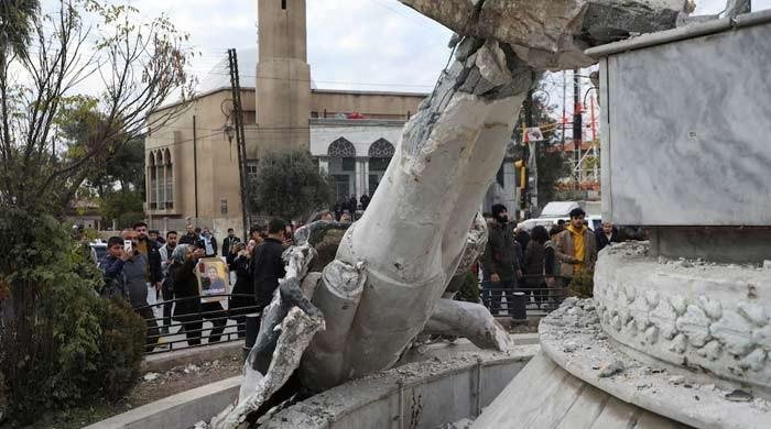 With Assad ousted, new era starts in Syria as worl…