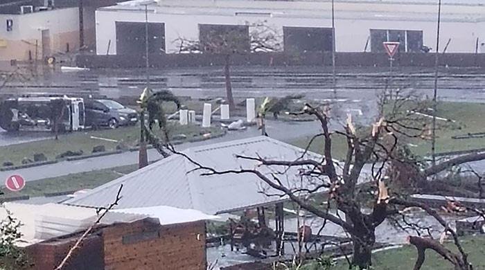 Cyclone Chido slams into Mozambique after killing 14 in France Cyclone Chido slams into Mozambique after killing 14 in France