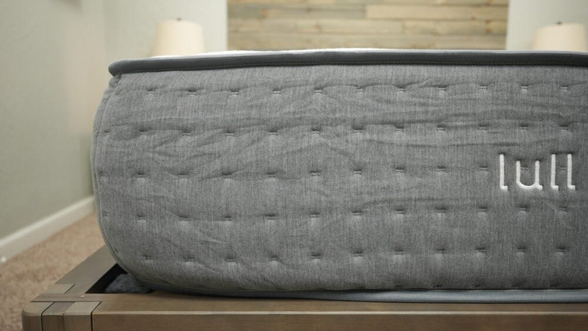 Lull Luxe Hybrid Mattress Review 2024: Testing the Brand’s Most Premium Hybrid Bed Lull Luxe Hybrid Mattress Review 2024: Testing the Brand’s Most Premium Hybrid Bed