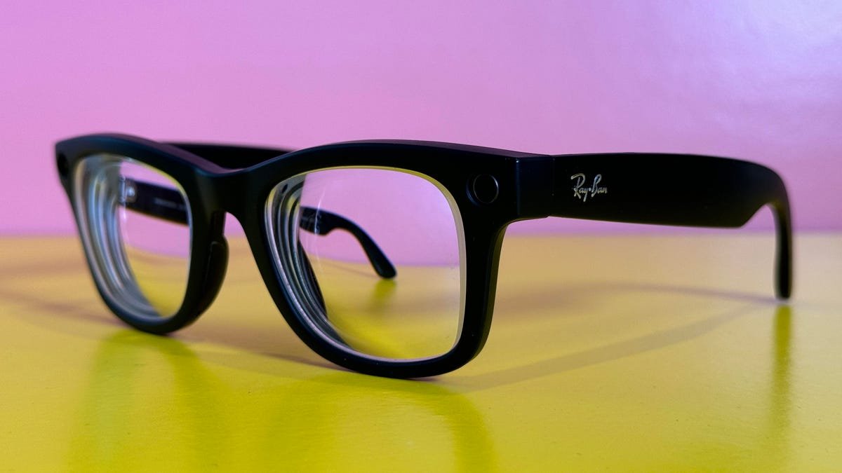 Meta’s Ray-Bans Can Now Do Real-Time Live AI And Translation