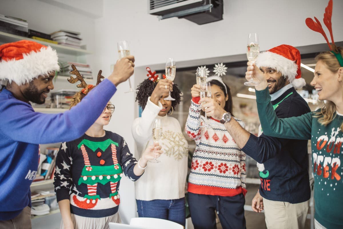Office Christmas party 2024: Dos and don’ts Office Christmas party 2024: Dos and don’ts