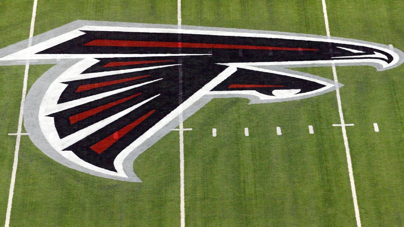 Falcons fire first-year defensive coordinator Jimmy Lake