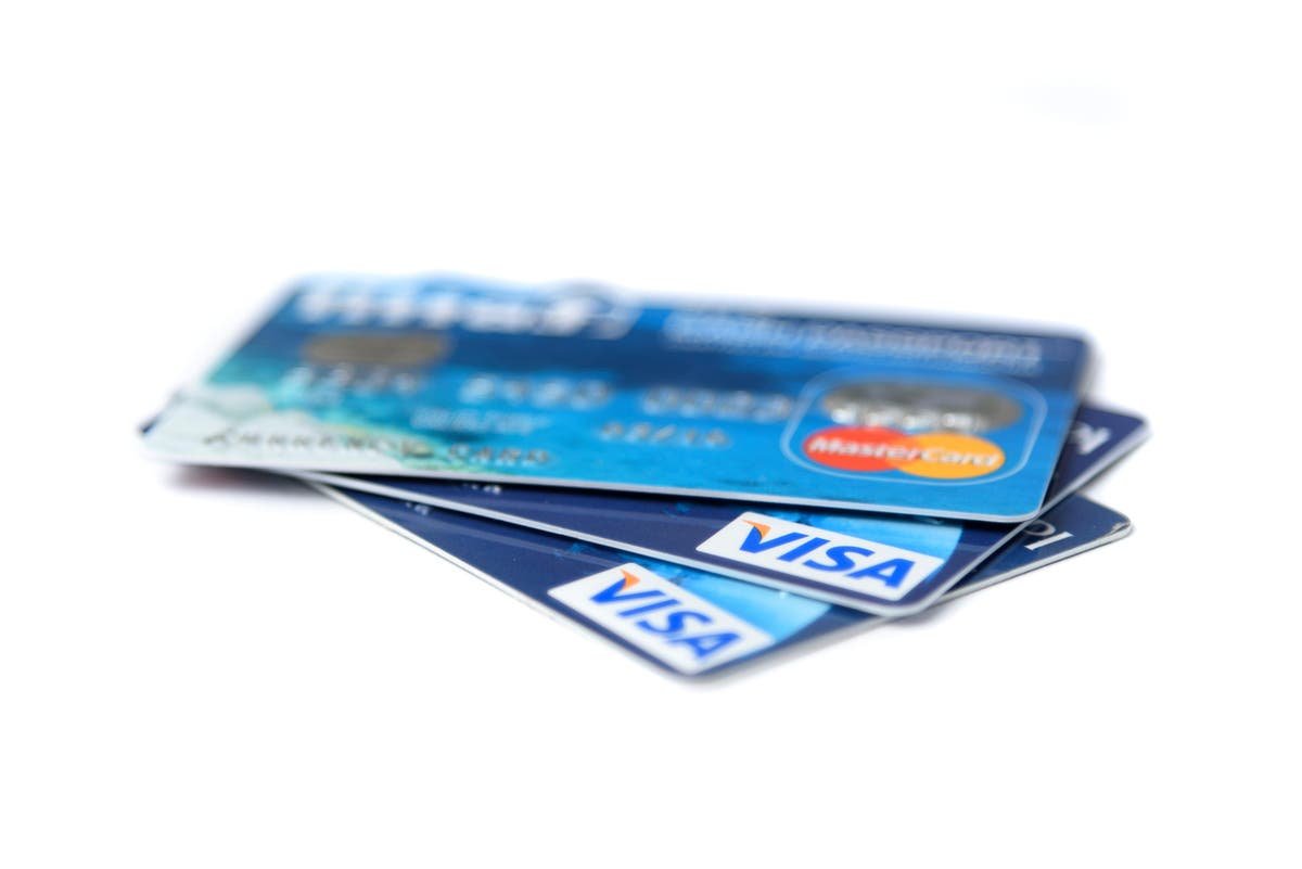 Banking expert issues warning over balance transfer credit cards