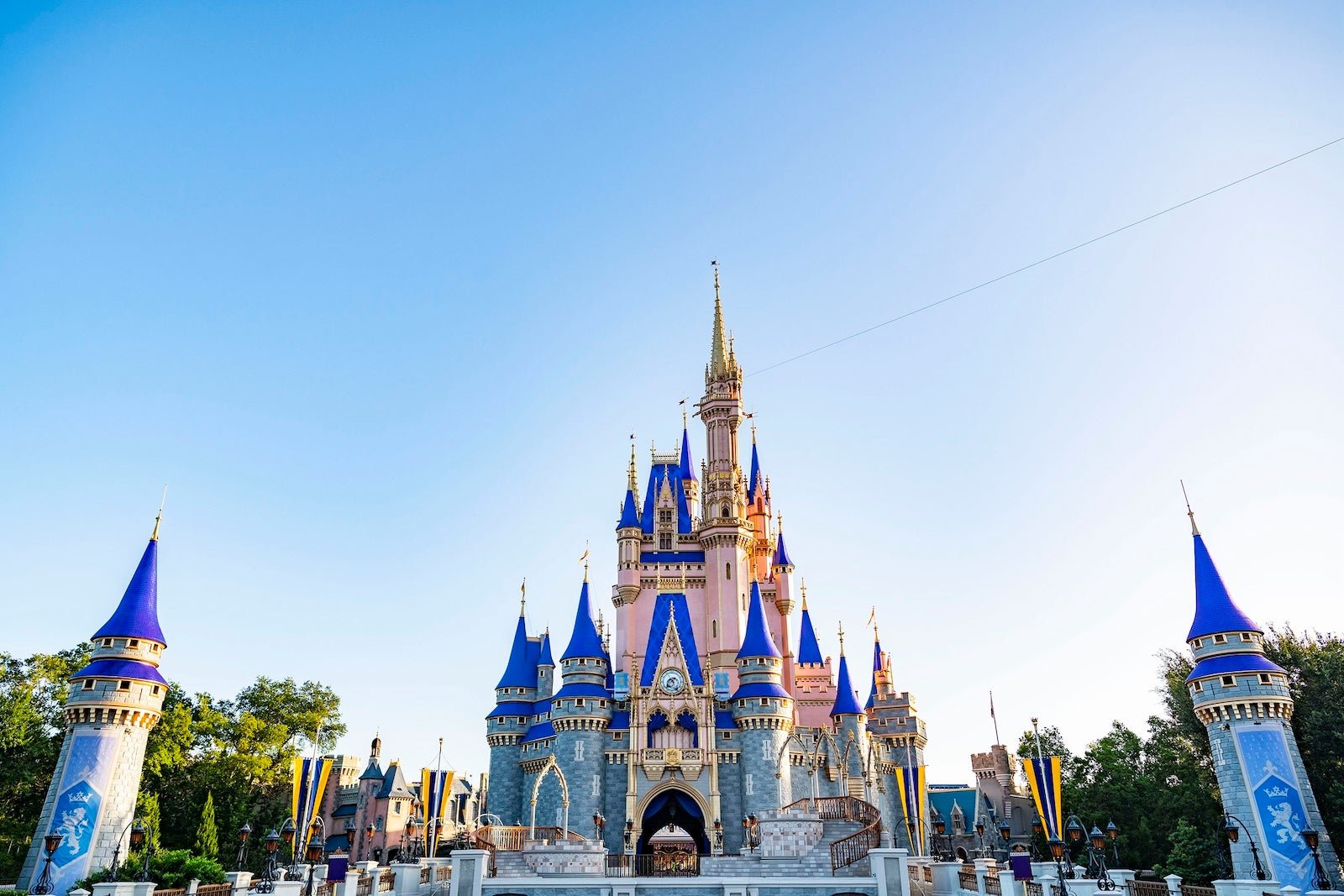 How to plan a trip to Disney World in 2025