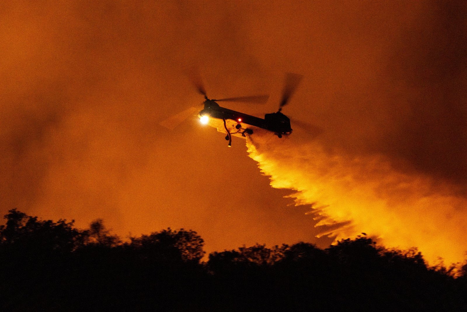 CA lawmaker demands federal probe amid fire destruction, as Sacramento seeks unity and accountability