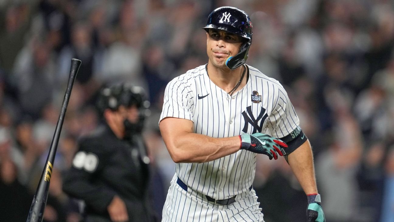Reports: Yankees’ Giancarlo Stanton in N.Y. for medical eval Reports: Yankees’ Giancarlo Stanton in N.Y. for medical eval