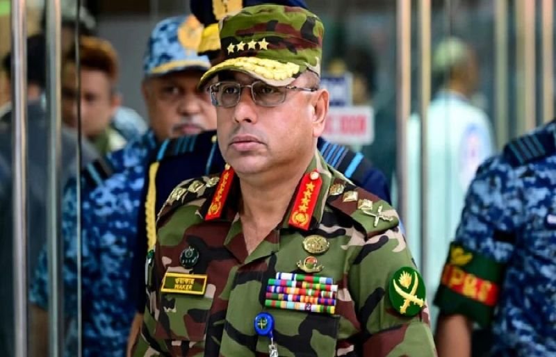 Bangladesh army chief warns country ‘at risk’ from infighting