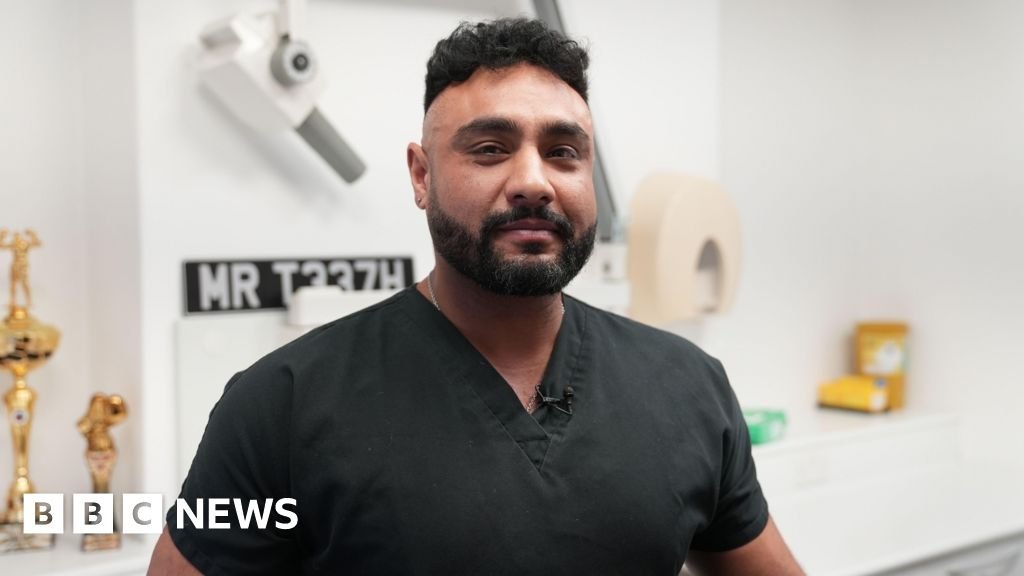 ‘NHS dentists might disappear in two years’ ‘NHS dentists might disappear in two years’