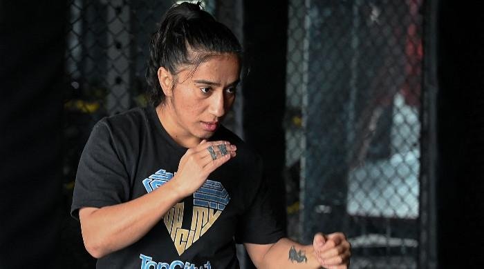 Pakistan’s pioneering woman MMA fighter breaks barriers… and arms