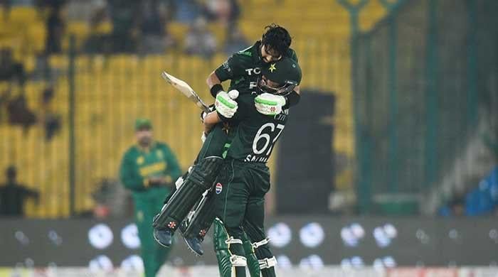 Pakistan smash records with win against South Africa Pakistan smash records with win against South Africa