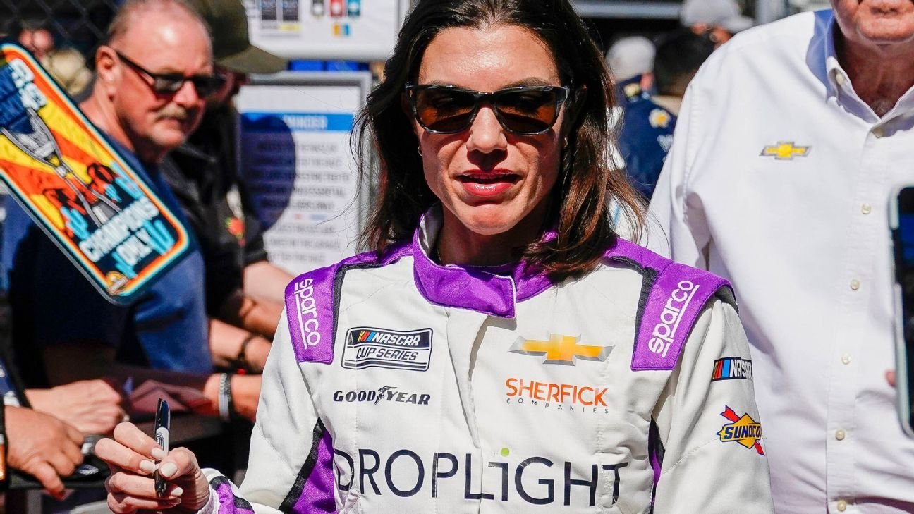 Katherine Legge spins out twice in first NASCAR Cup race