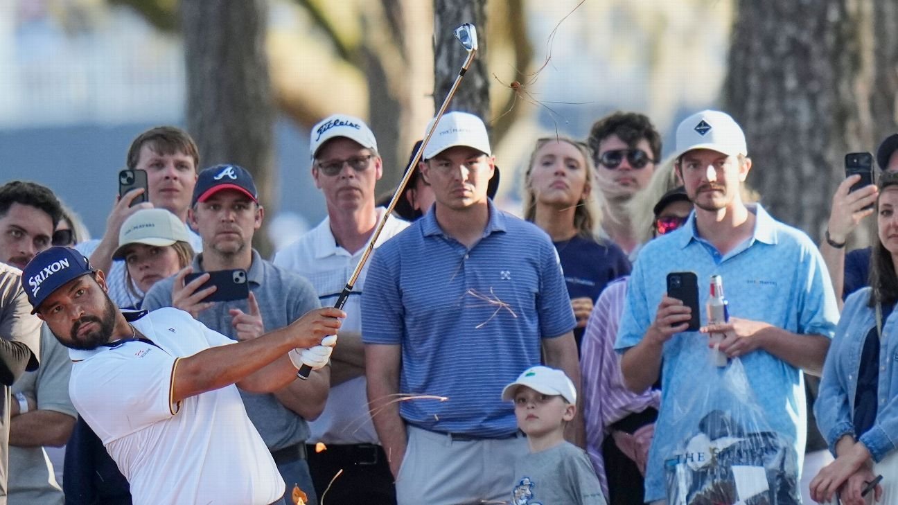 Spaun carries 1-shot lead into final round of tough Players