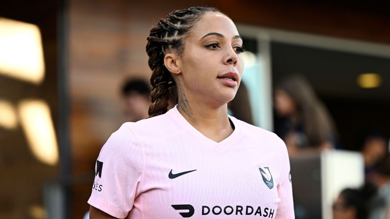 Angel City’s Sydney Leroux steps away from soccer over mental health