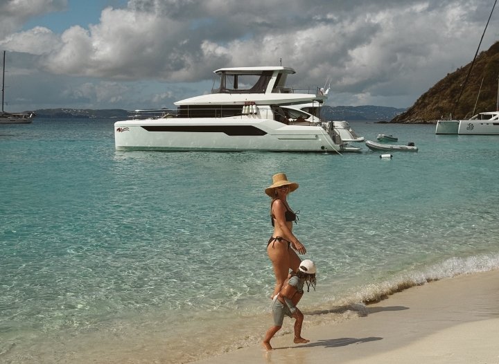 The Ultimate Guide to Sailing the British Virgin Islands