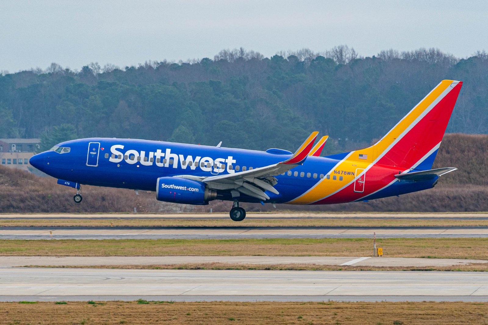 Southwest bag fees: ‘Slaying of the sacred cow,’ says United CEO