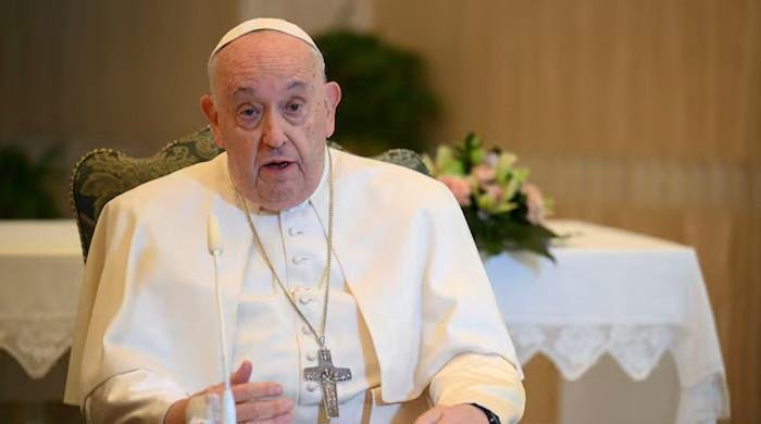 Hospitalised Pope calls for end to world conflicts