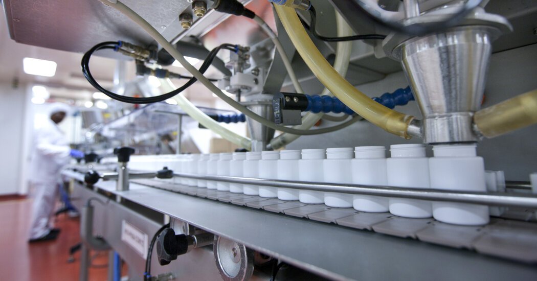 Trump Seeks to Lower Drug Prices Through Medicare and Some Imports