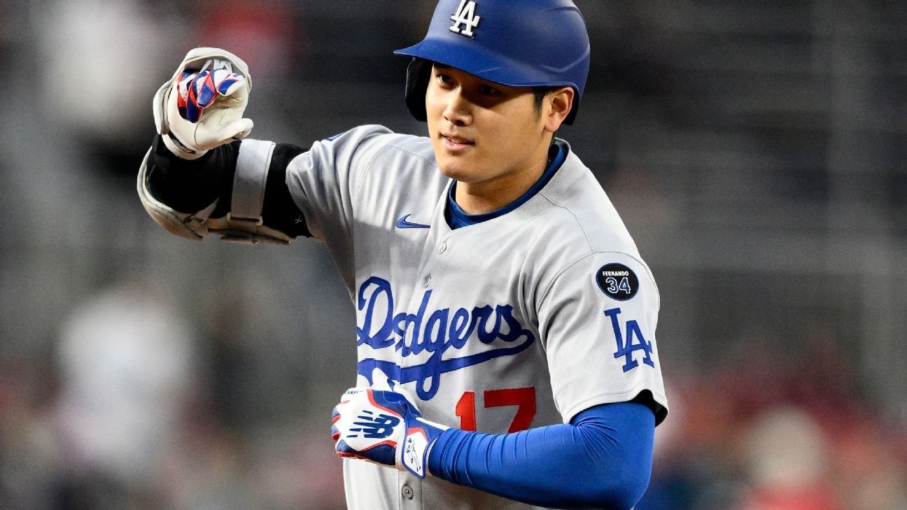 Shohei Ohtani falls double short of cycle in Dodgers’ loss Shohei Ohtani falls double short of cycle in Dodgers’ loss