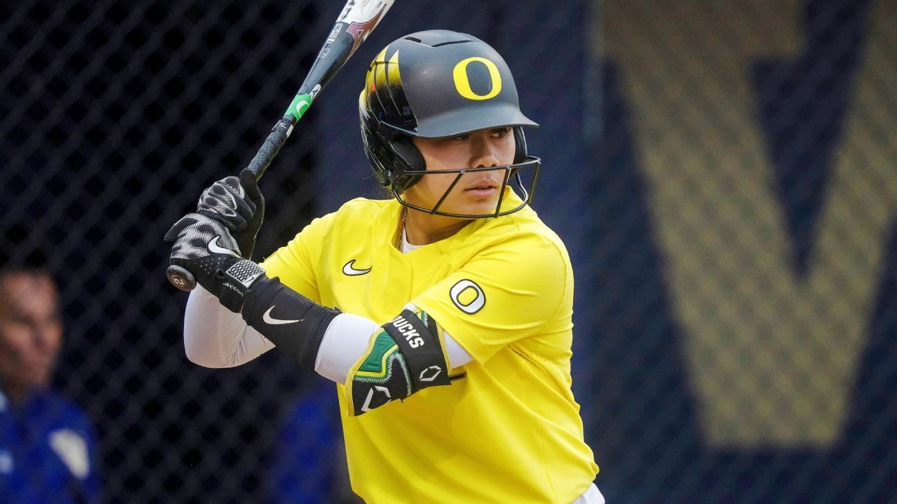 College softball rankings: 2025 NCAA Week 11 Top 25 poll