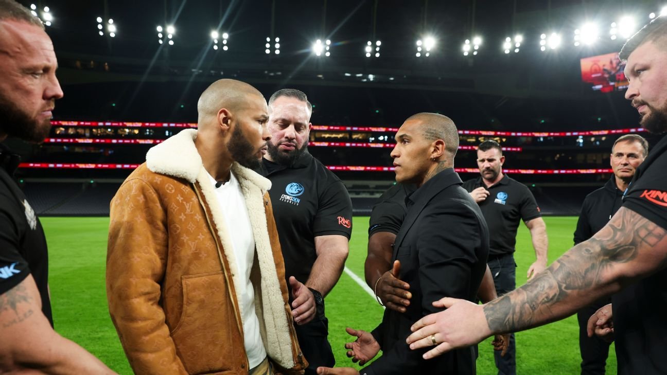 Chris Eubank Jr. vs Conor Benn LIVE boxing updates