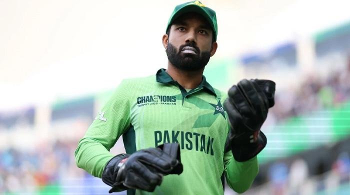Mohammad Rizwan climbs ICC ODI ranking despite NZ series rout Mohammad Rizwan climbs ICC ODI ranking despite NZ series rout