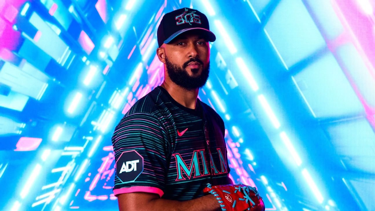 Miami Marlins unveil latest City Connect uniform