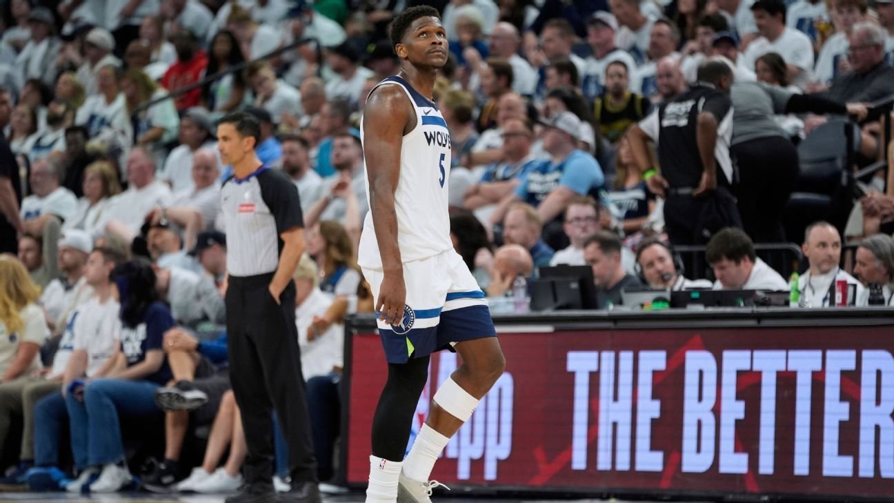 Chris Finch challenges Anthony Edwards after Timberwolves’ Game 1 loss Chris Finch challenges Anthony Edwards after Timberwolves’ Game 1 loss