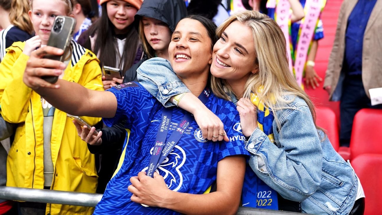 Sam Kerr, Kristie Mewis announce birth of their first child Sam Kerr, Kristie Mewis announce birth of their first child
